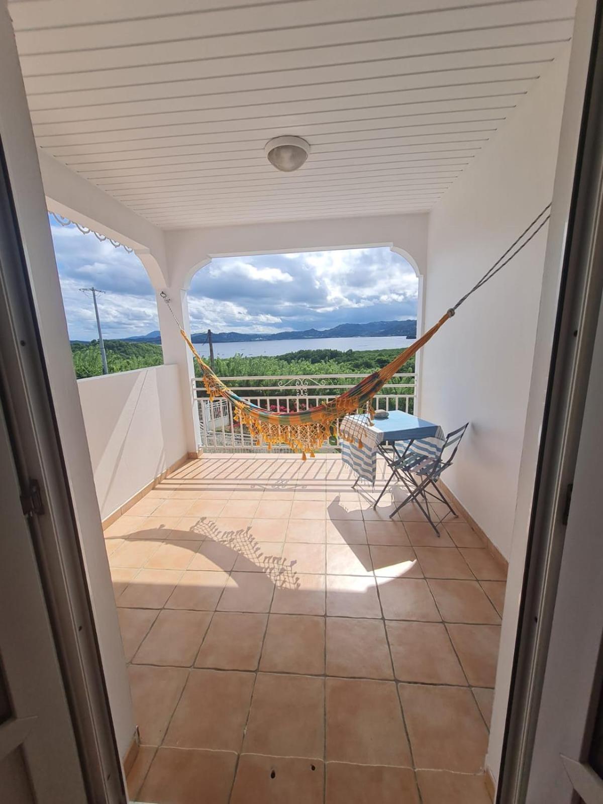 Villa Avec Vue T2 A T5 Duo De La Baie Le Robert Exterior photo